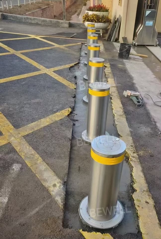 Bolarde automatike sigurie